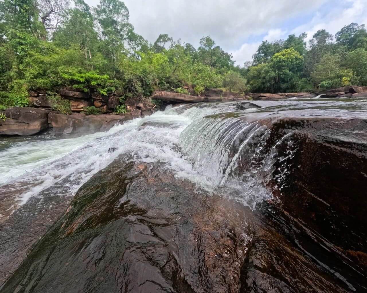 Netrang Water Fall Steung Pongrul Waterfall - nesat villlage